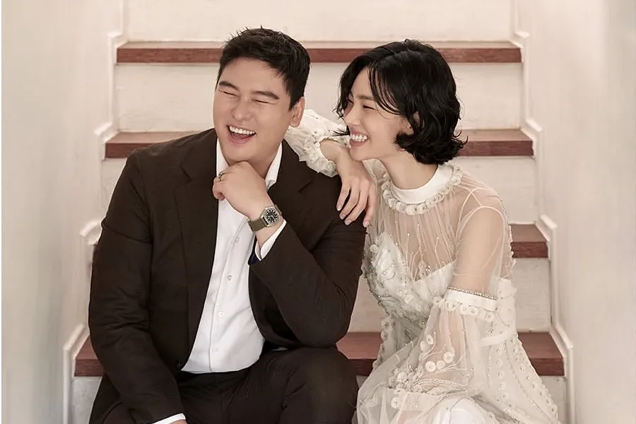 Lee Jang Woo And Jo Hye Won Radiate Happiness In Stunning Wedding Photos |  Soompi