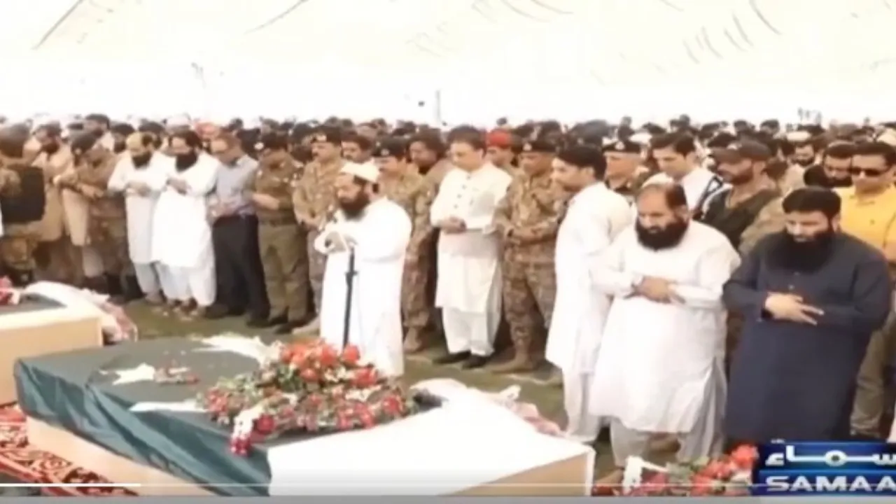 Pakistan Army pays tribute to terrorists