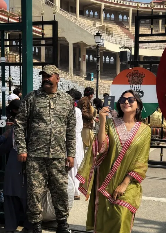 jyothi Malhotra at attari border 