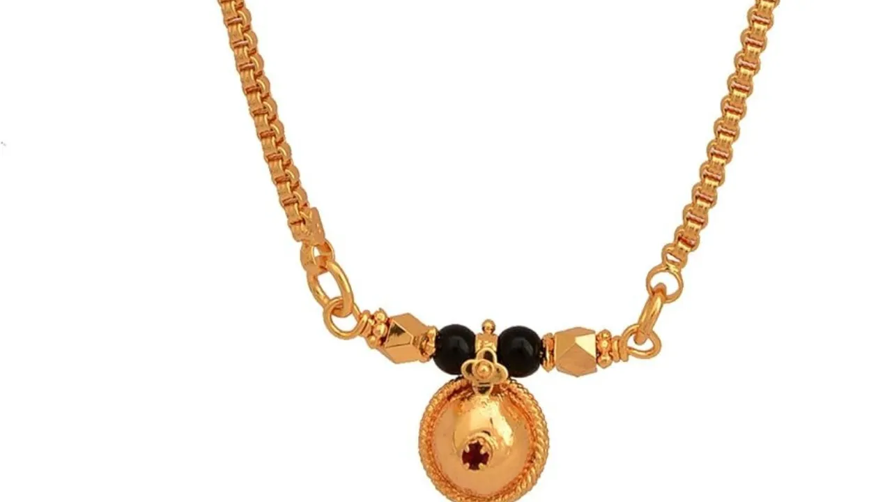 Judge's mangalsutra snatched from Mathura temple in uttar Pradesh, 10 women thieves arrested