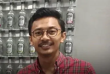 Azri Zahier Azmi, Chief Executive Officer, Hausboom