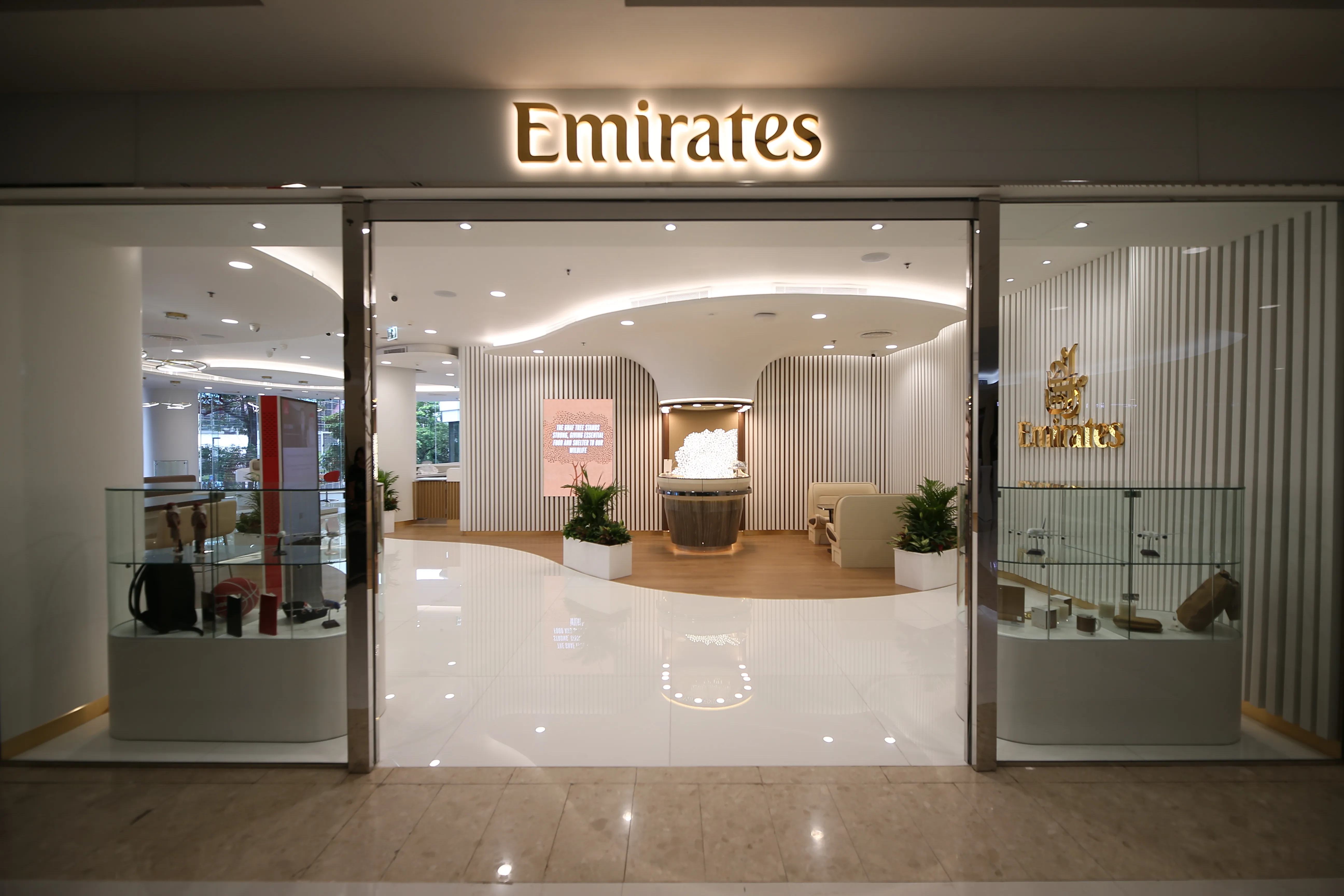 Emirates Opens Bangkok World Store