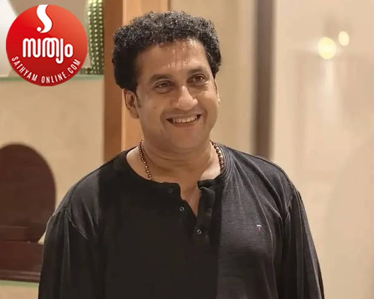santhosh keezhattoor-3
