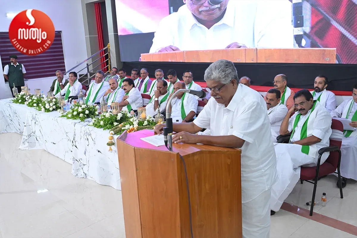 viduthal sandhya vazhoor soman