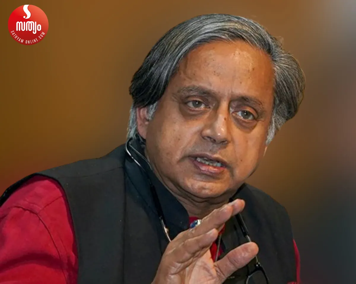 sasi tharoor-1