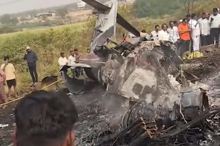 Ajit Pawar, PSO, attendant and two crew members killed in Baramati plane  crash