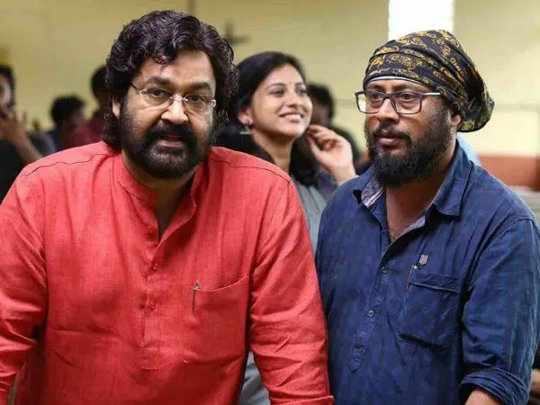 Mohanlal-Lal Jose Wraps Up The Shooting Of Velipadinte Pusthakam - Filmibeat