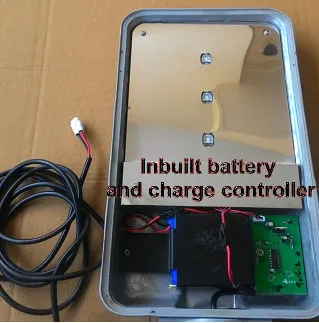 Solar streetlight with inbuilt lithium ion battery 