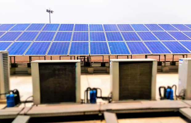 Lucknow Collectorate installs 135Kw solar plant 