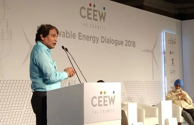 Union Commerce & Industry Minister delivering keynote