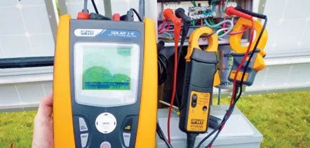 Voltage and current measurement of PV string