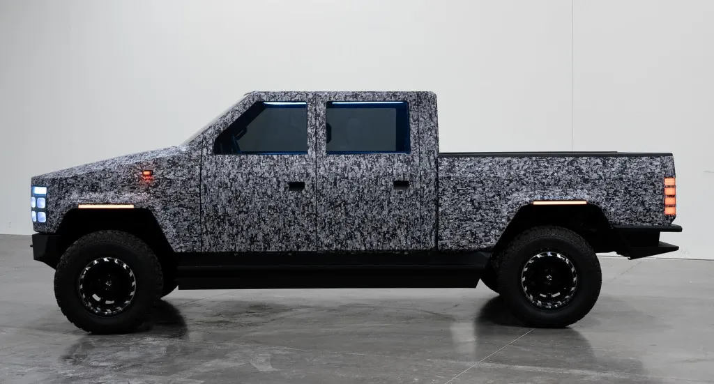 EV pickup truck 1
