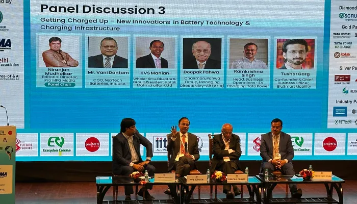Pan IIT Alumni and Alumni Associations of IIT-BHU