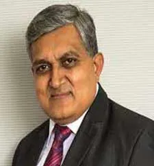 Hitesh Doshi, Chairman at WAAREE Group