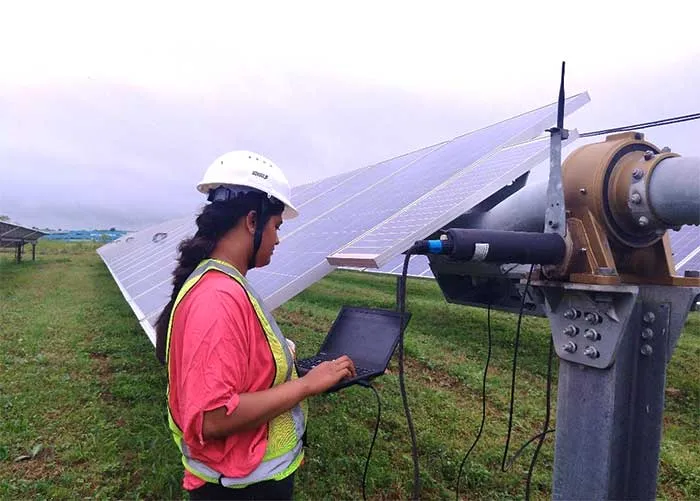 woman power in solar industry