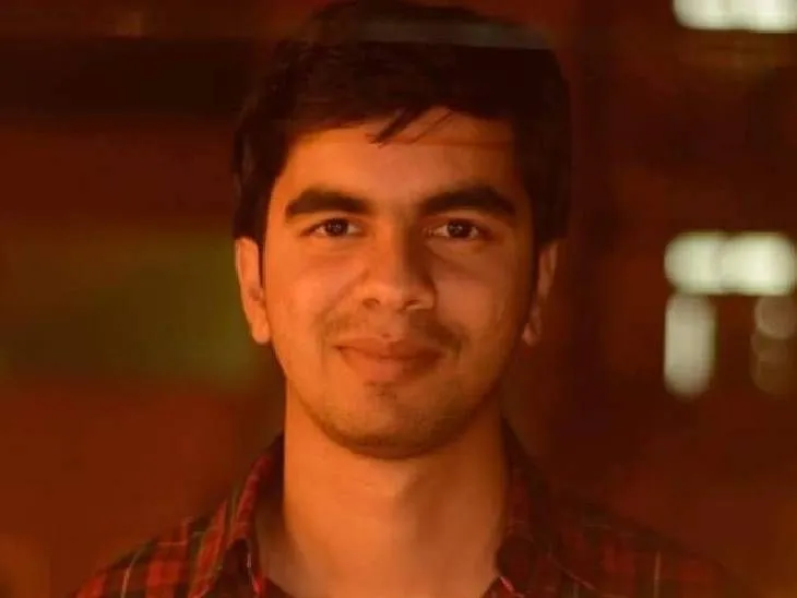 ROMIL DWIVEDI