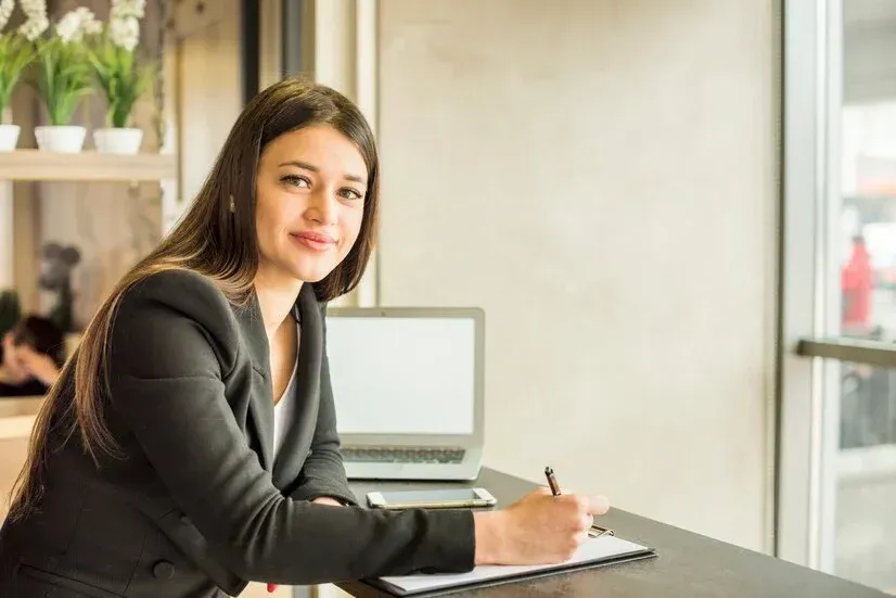 How to Become a Bank Manager - Amity Online