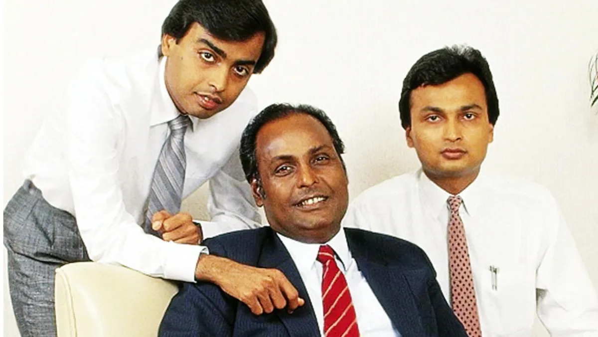 अखबार में इश्तिहार देकर धीरूभाई अंबानी ने अपने बेटे मुकेश के लिए रखा था ऐसा  टीचर, जो पढ़ाता नहीं... - News AajTak