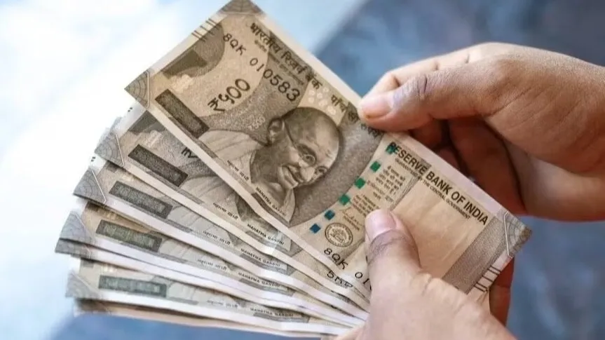 MS Calculator: आपकी भी सैलरी 30 हजार है तो ऐसे करें मैनेज, बचेगा पैसा...  सभी खर्चे भी होंगे पूरे! - If your salary is rs30000 how to manage  financial goal investment formula