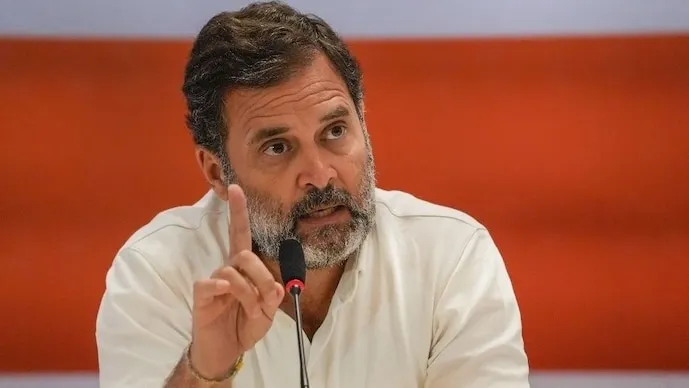 महाराष्ट्र चुनाव में हुई 'मैच फिक्सिंग'... राहुल गांधी ने समझाया चुनाव कैसे  चुराए जाते हैं, BJP ने किया पलटवार - Match fixing Maharashtra elections  congress leader Rahul ...