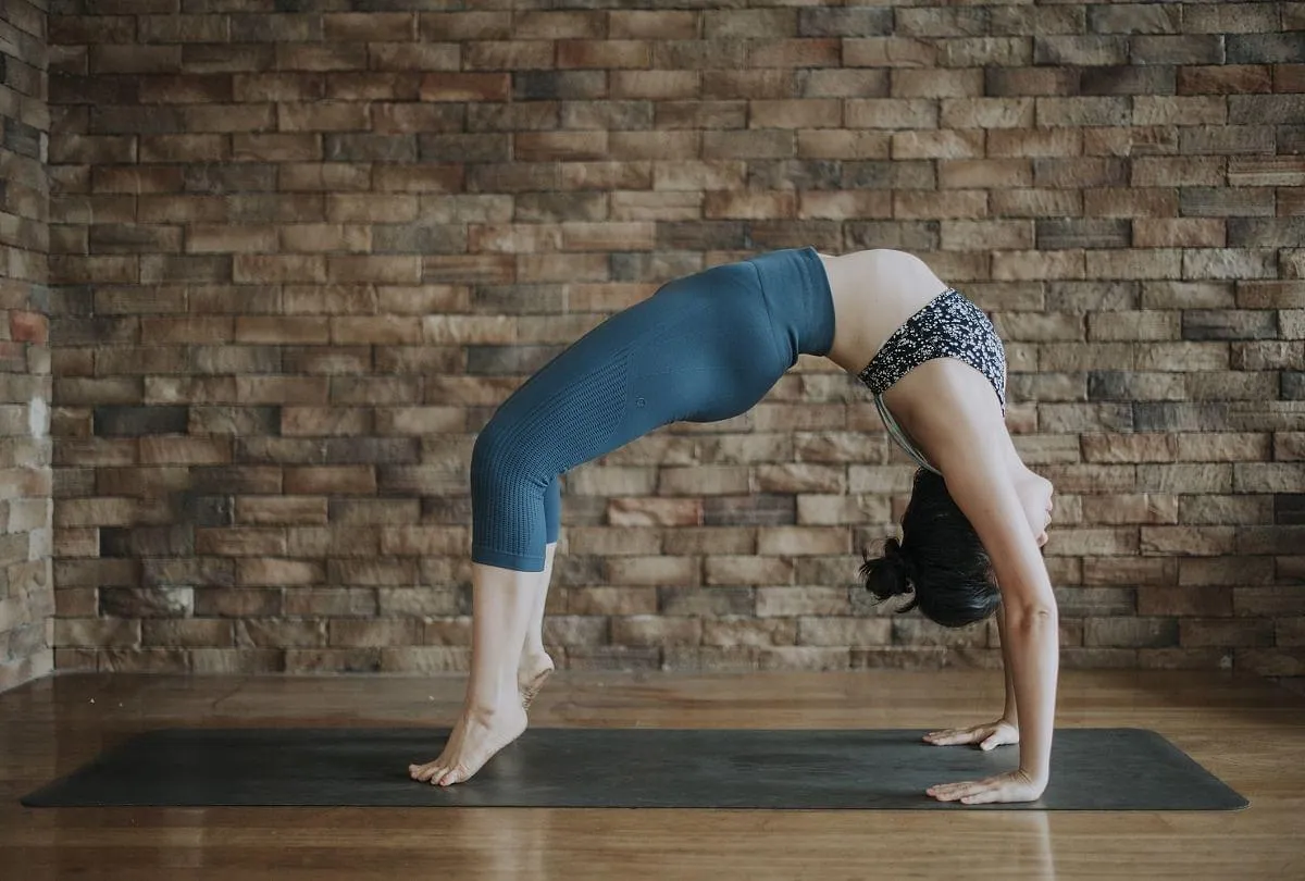 Today Yoga Tips Know Yoga Asanas Benefits For Working Women Poses Exercise  In Hindi - Amar Ujala Hindi News Live - Yoga Tips:कामकाजी महिलाओं के लिए  लाभकारी हैं ये योगासन, नियमित अभ्यास