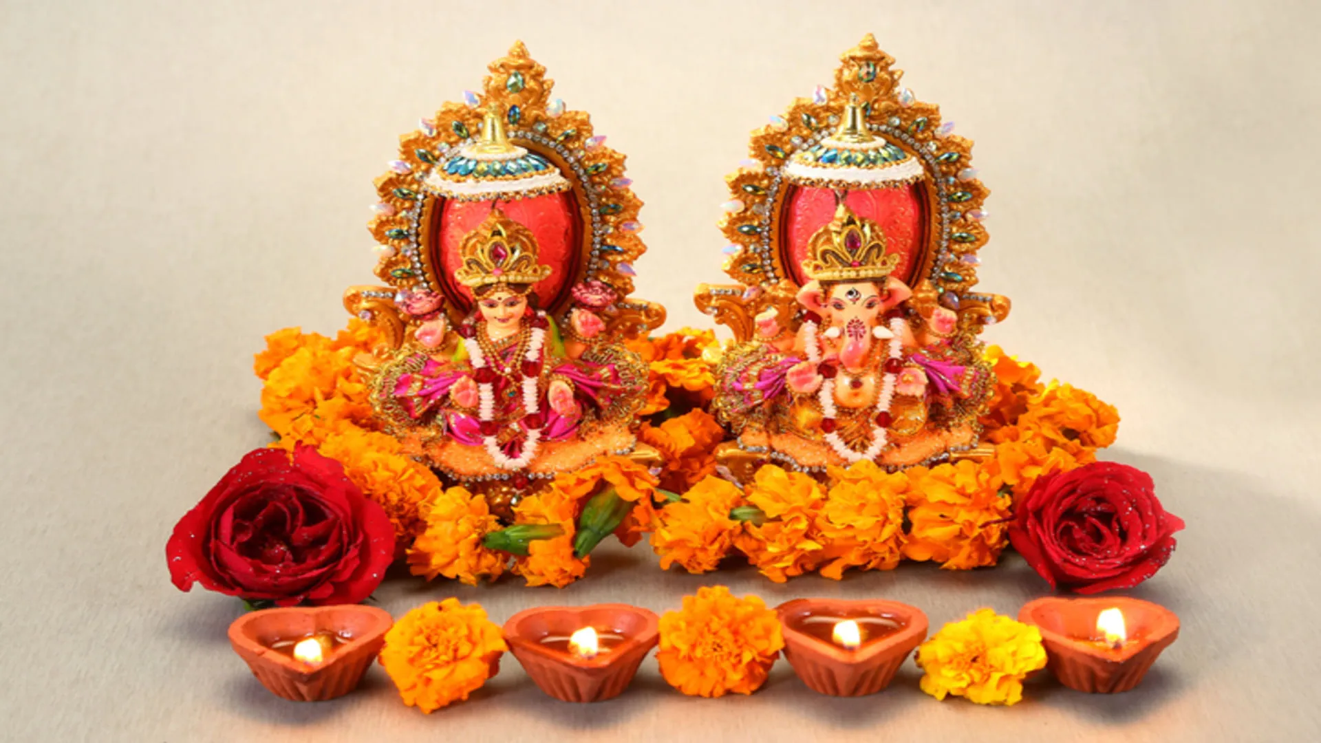 Diwali 2022: Worship In These Lakshmi Ganesh Temples This Diwali For  Getting Blessings Goddess Laxmi - Amar Ujala Hindi News Live - Diwali  2022:इस दिवाली लक्ष्मी गणेश के इन मंदिरों में करें