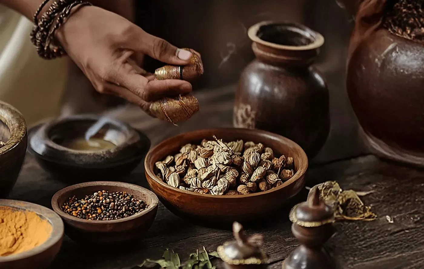 आयुर्वेद क्या हैं? - महत्व, इतिहास और फायदे