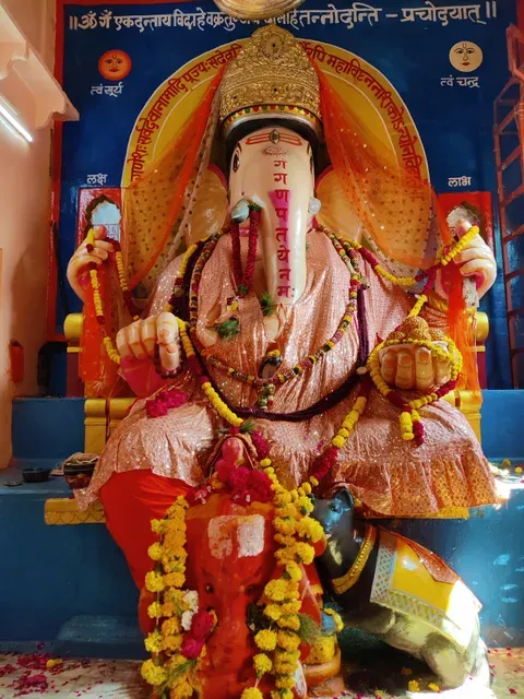 Shree Bada Ganesh Mandir - reviews,open hours,photo spots,things to do |  WanderBoat AI Trip Planner