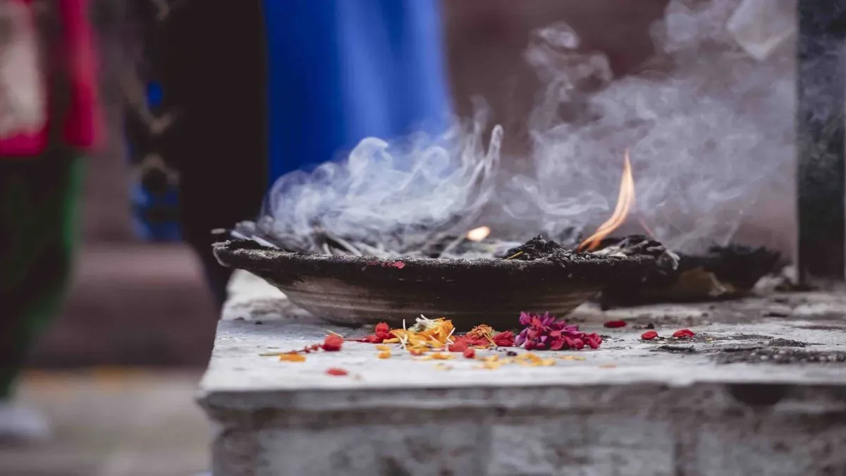 Sharad Purnima 2024 Upay: शरद पूर्णिमा के दिन करें ये उपाय, धन-धान्य में  होगी वृद्धि