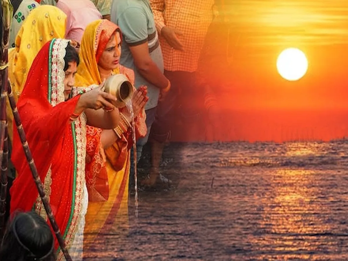 chhath Pooja 2024 why do we offer arghya during sunset on chhath know  mythology | Chhath Pooja 2024: छठ पूजा में डूबते हुए सूर्य को अर्घ्य क्यों  ? जानें पौराणिक कहानी | Hindi News,