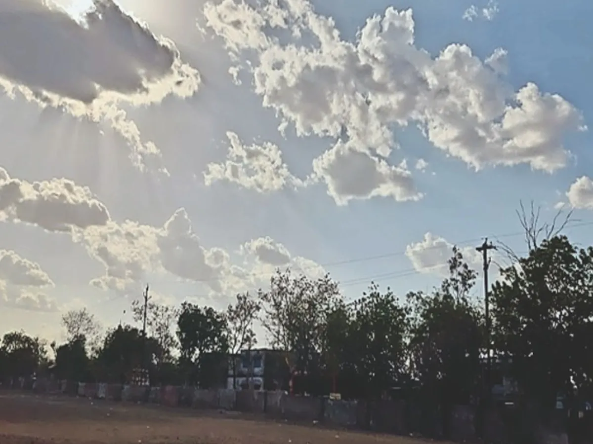 cg weather update 27 may 2025 rain yellow alert with thunder and lightning  in these districts including raipur | छत्तीसगढ़ में आंधी-तूफान का अलर्ट!  रायपुर, बस्तर समेत इन जिलों में गरज-चमक के