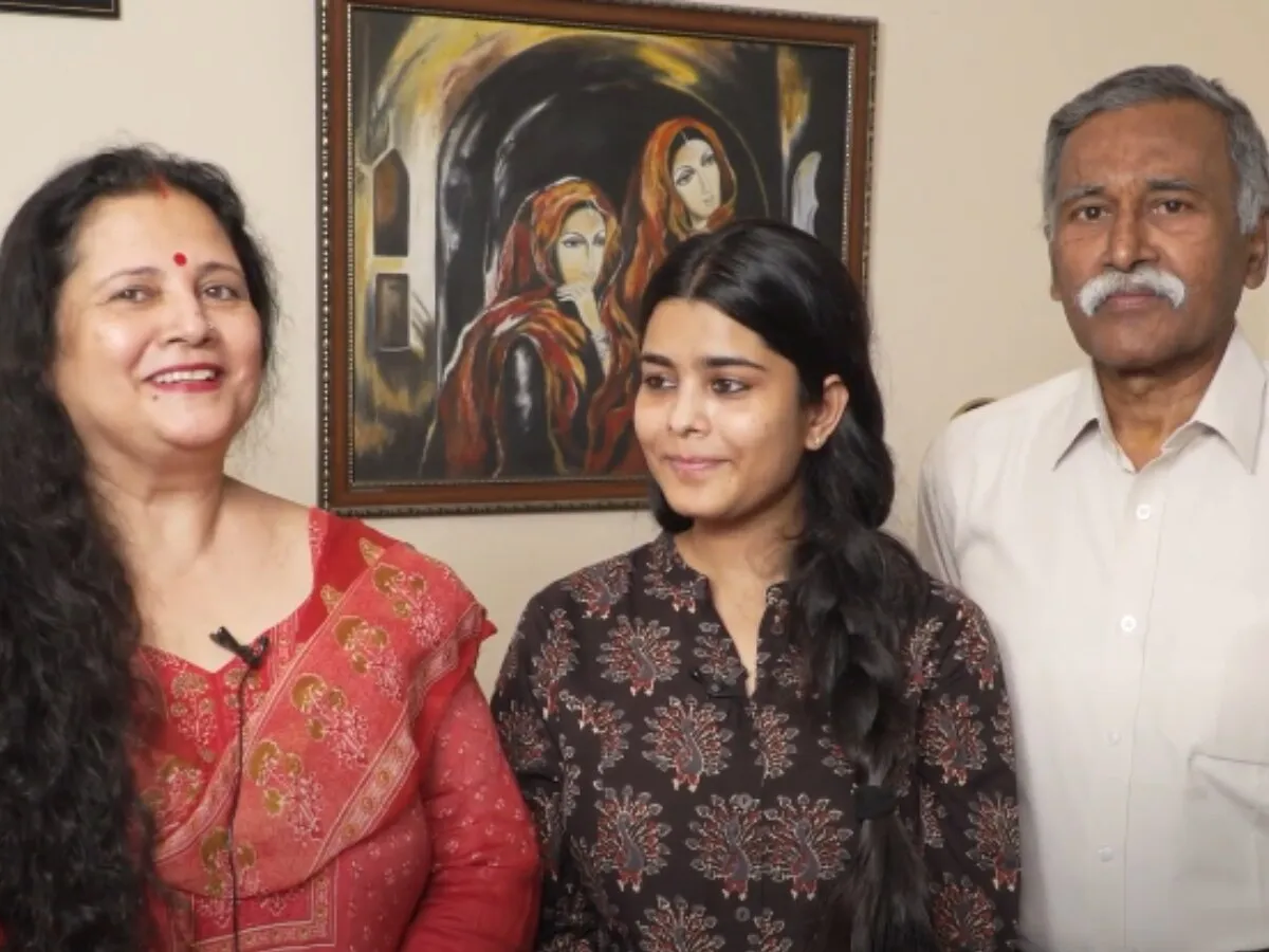 upsc topper success story of ias rank 66 anisha srivastava and ias t  prateek rao biography and current posting | पति-पत्नी दोनों IAS, हसबैंड ने  3rd तो वाइफ ने 2nd अटैम्प्ट में पास की UPSC परीक्षा; अब दोनों एक ही शहर में  हैं पोस्टेड