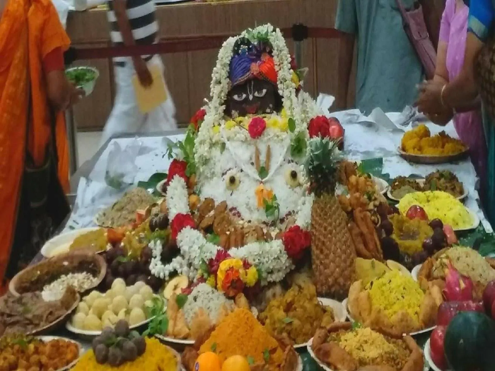 अन्नकूट क्या है, गोवर्धन पूजा के दिन इसका खास महत्त्व क्यों है, जानिए -  diwali 2021 what is annakoot and what is its importance in govardhan puja  mt - News18 हिंदी