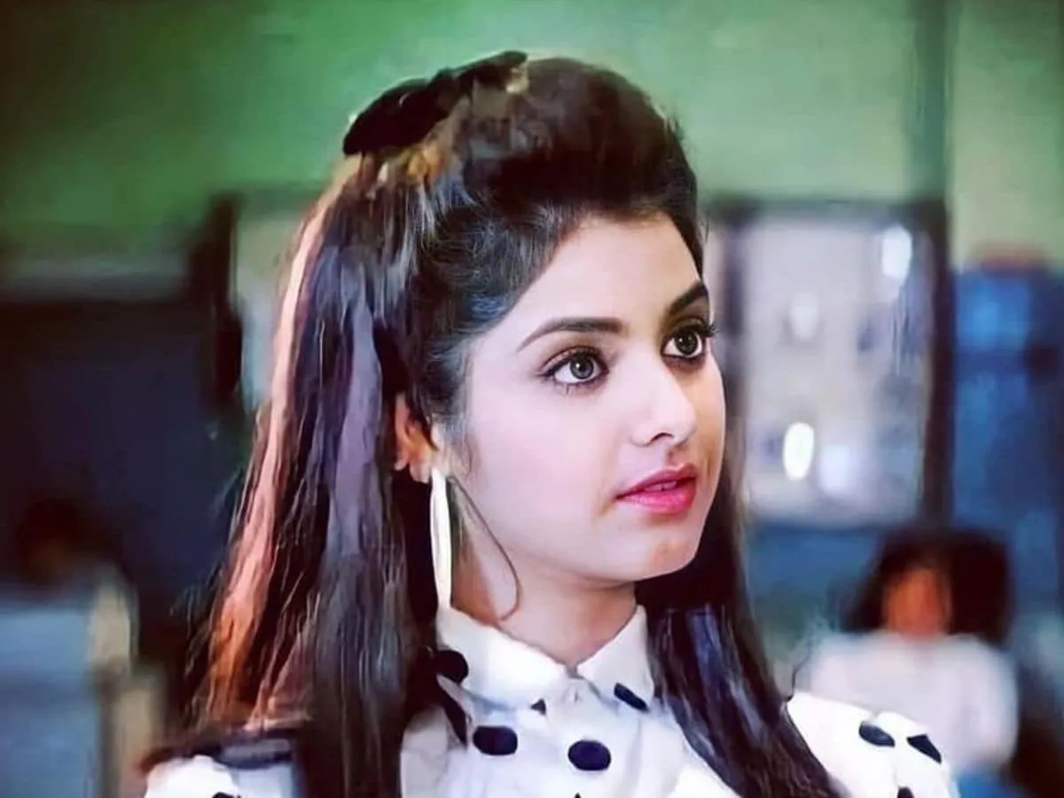 90s की वो मशहूर हिंदू हीरोइन, जिसने 18 की उम्र में मुस्लिम निर्माता से शादी  के लिए कबूला इस्लाम, 1 साल बाद हुई मौत - News18 हिंदी