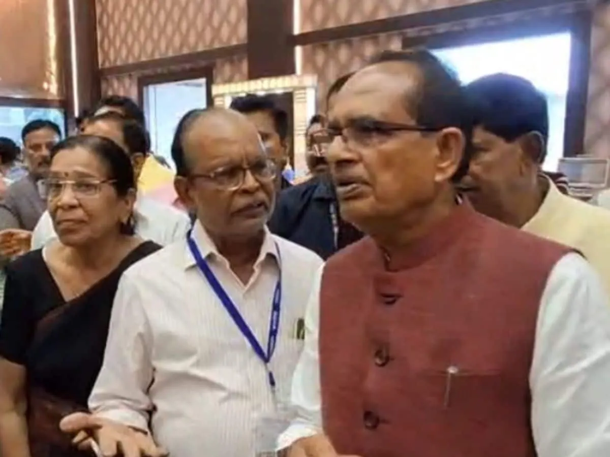 विदिशा में भाजपा के बुजुर्ग नेता पर हमला, पत्नी ने रो-रोकर शिवराज चौहान को  सुनाई खरी-खरी