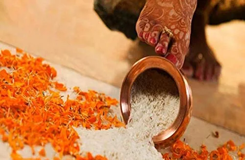 दस्तकारी सजावटी गृह प्रवेश/दुल्हन का स्वागत/शादी या विवाह/त्योहार पूजा कलश  : Amazon.in: घर और किचन