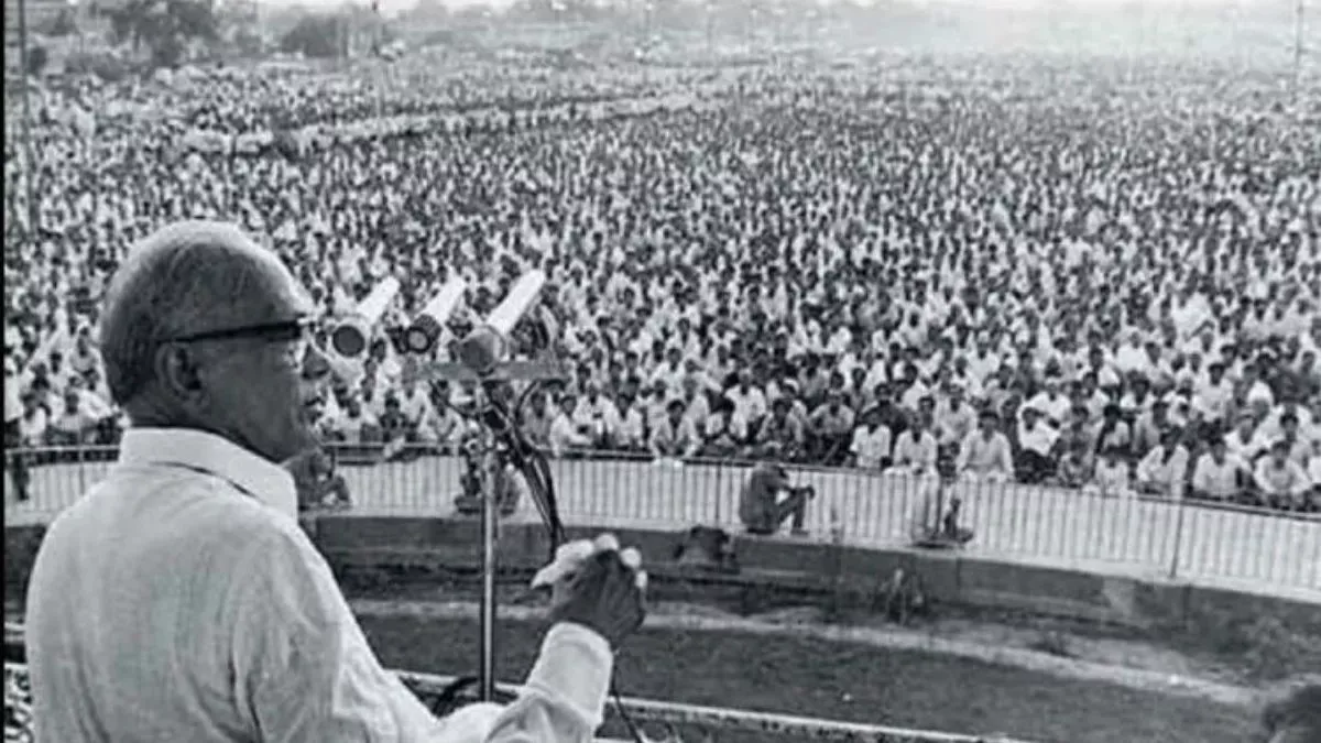 JP Death Anniversary: कैसे सिताब दियारा के जय प्रकाश नारायण को मिली लोकनायक  की उपाधि - Know About Loknayak Jai Prakash Narayan On His Death Anniversary