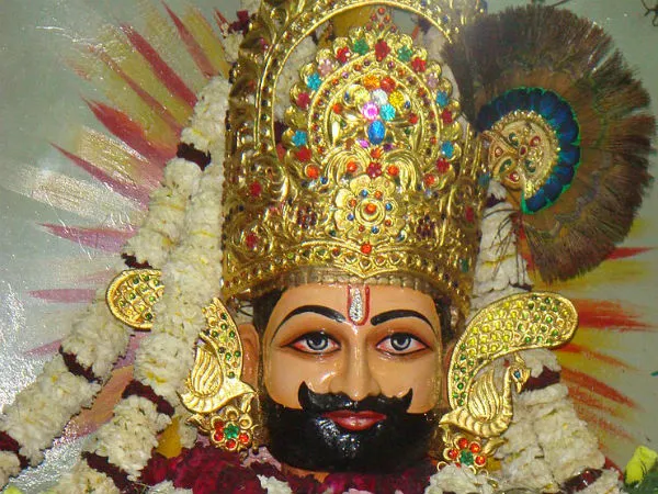 KhatuShyam: क्या है खाटू श्याम और श्रीकृष्ण का रिश्ता? | KhatuShyam: Read  Interesting facts about him - Hindi Oneindia