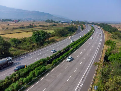 India Highway Images – Browse 25,649 Stock Photos, Vectors, and Video |  Adobe Stock