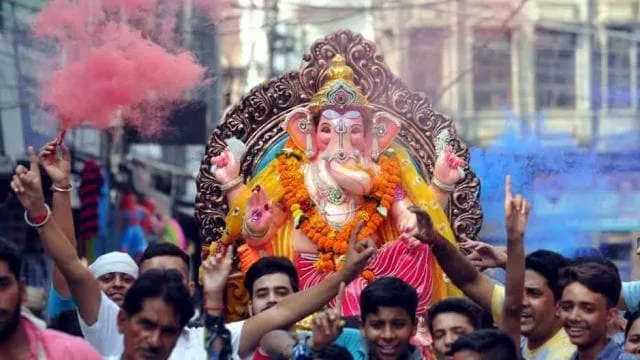 ganesh chaturthi 2018 ancient rules of ganesh poojan that makes lord  ganesha happy गणेश चतुर्थी 2018ः गणेश पूजा के इन प्राचीन नियमों को अपनाएं,  मिलेगा मनचाहा वरदान, एस्ट्रोलॉजी ...