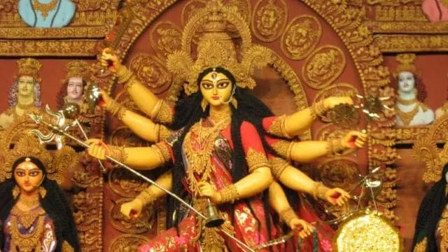 navaratri 2018 is you have less time then read durga path get benefits of  full durga saptshati Navaratri 2018: समय कम है तो ऐसे करें दुर्गा पाठ,  मिलेगा संपूर्ण दुर्गा सप्तशती का