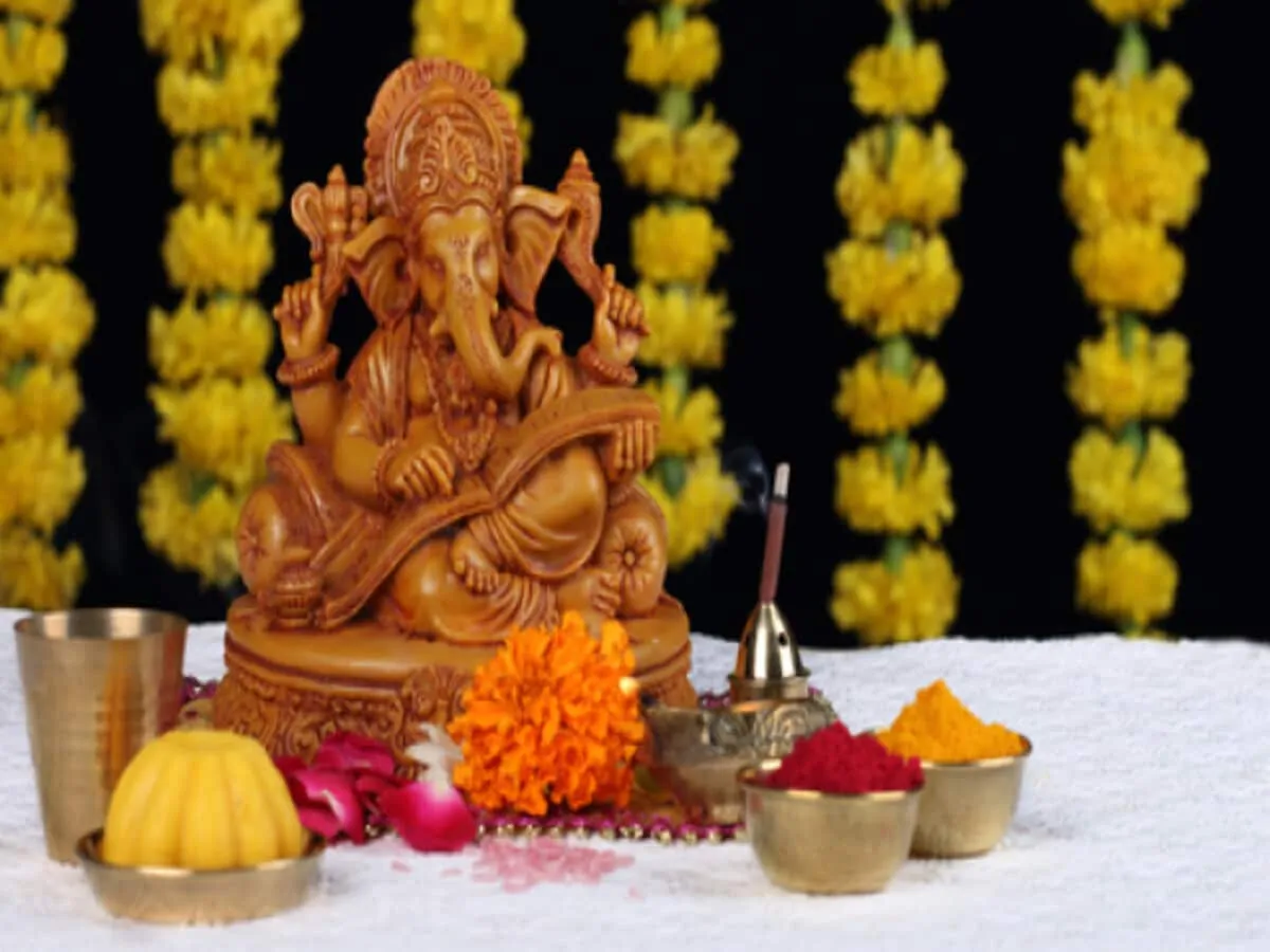 Ganesh: Ganesh Chaturthi will be celebrated on 19th September know murti  sthapana and puja muhurat vidhi shubh muhurat and puja samagri list गणेश  चतुर्थी आज, जानें मूर्ति स्थापना और पूजा की सही