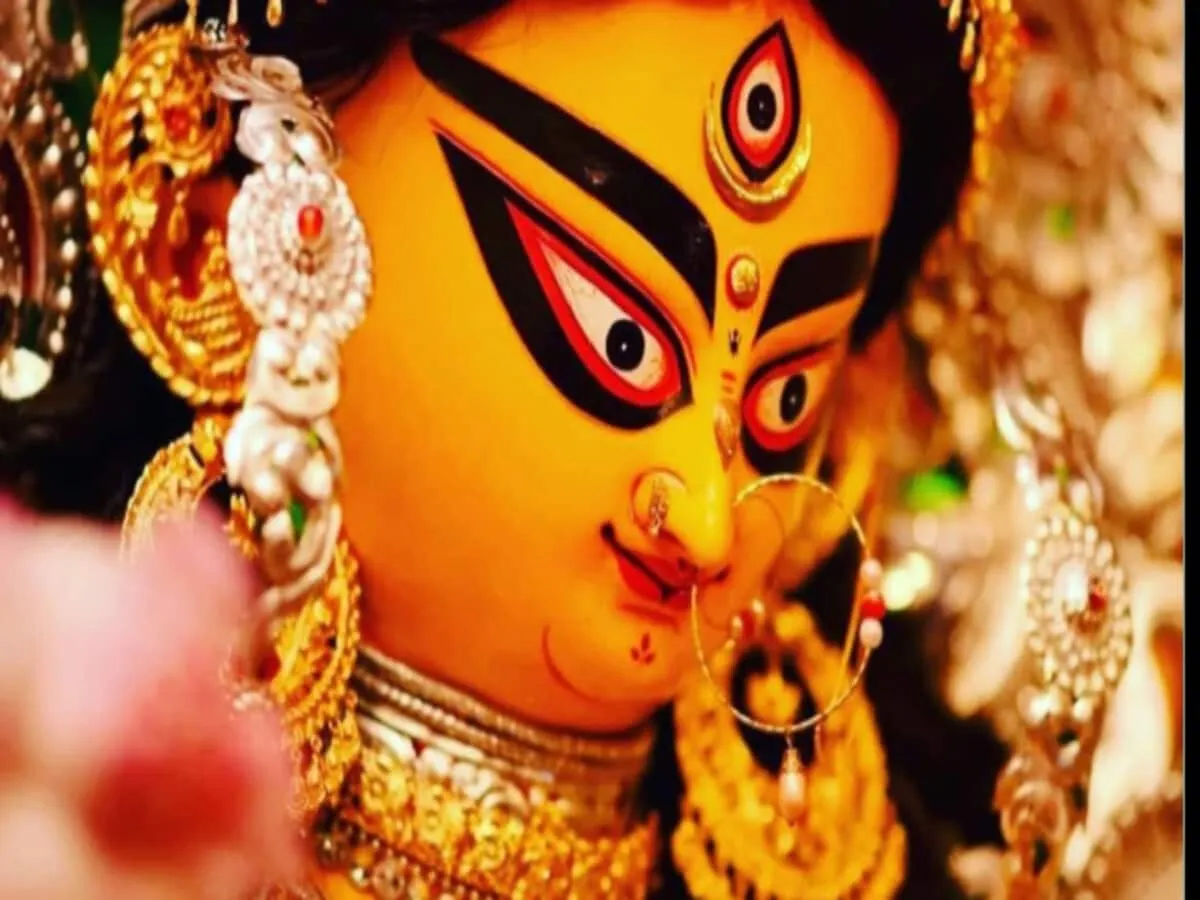 navratri ashtami navami kab hai date time shubh muhurat april 2024 Navratri  Ashtami Navami : नवरात्रि की अष्टमी-नवमी तिथि होती है बेहद शुभ, नोट कर लें  डेट, शुभ मुहूर्त, कन्या पूजन टाइम