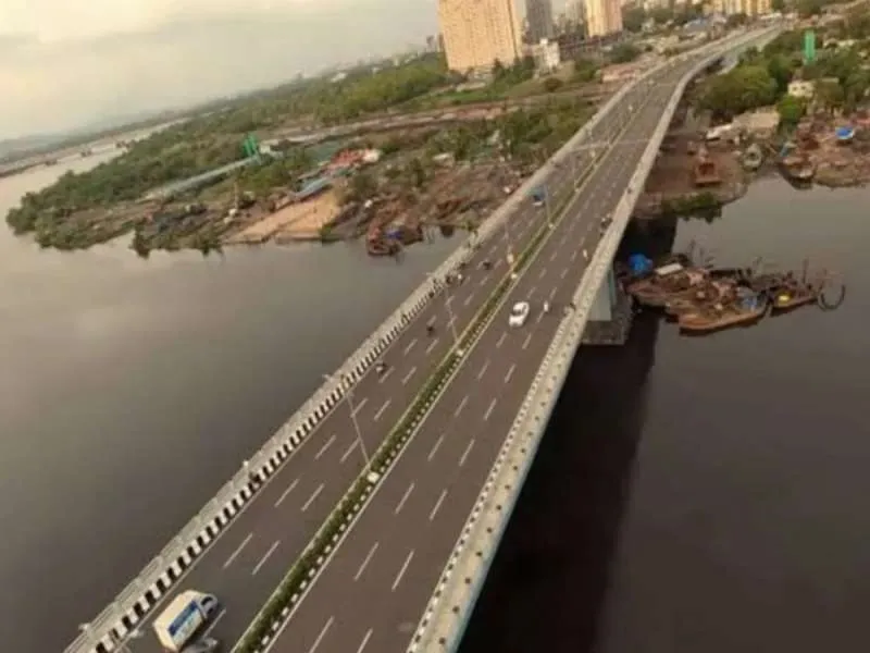 Thane News Mankoli Flyover In Dombivli To Remain Closed For Four Days  During Ganpati Immersion | डोंबिवलीकरांसाठी महत्त्वाची बातमी! माणकोली  उड्डाणपूल चार दिवस बंद; असे असतील ...