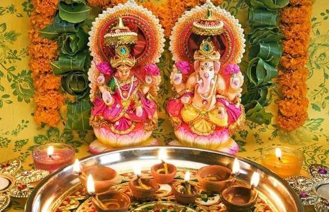 दिवाली पर जानिए शुभ मुहूर्त एवं लक्ष्मी-गणेश पूजन की विधि