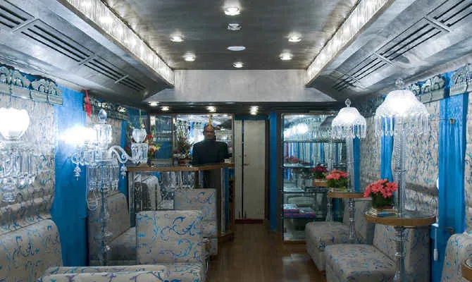 पैलेस ऑन व्हील्स: भारत की सबसे महंगी, सबसे शाही ट्रेन का सफर - Tripoto