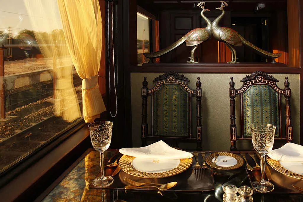 पैलेस ऑन व्हील्स: भारत की सबसे महंगी, सबसे शाही ट्रेन का सफर - Tripoto