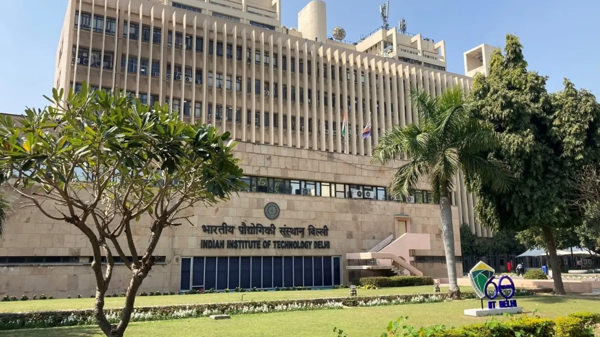 IIT Delhi tops the list among 10 institutes in India for most employable  graduates here know complete news | इन 10 कॉलेजों का जॉब के मामले में कोई  जवाब नहीं, आईआईटी दिल्ली टॉप पर