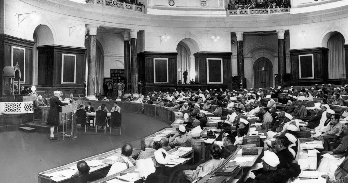 70 साल बाद उम्मीदों पर कितना खरा उतरा भारतीय संविधान | The Caravan