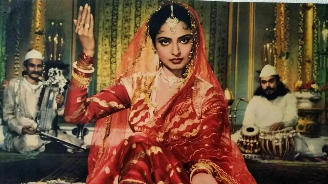 Rekha As Umrao Jaan: 'उमराव जान' के लिए शाही परिवारों ने की थी मदद, रेखा ने  फिल्म में पहनी थी खुद की ज्वेलरी - Rekha As Umrao Jaan Rekha Royal families  helped